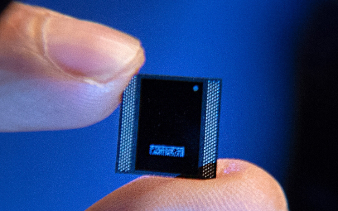 英特尔5核心Lakefield系列正式亮相:4小核+1大核设计