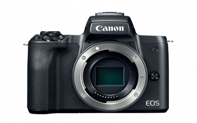佳能EOS M7规格参数进一步曝光 连拍性能比肩EOS R5和R6