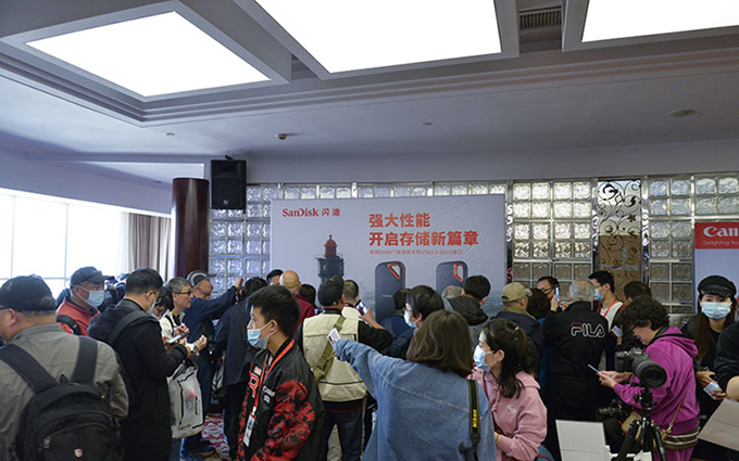 佳能摄影大篷车抵达杭州站，闪迪释放存储无限魅力