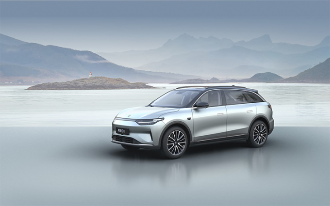 零跑C11正式开启预售：定位中型纯电SUV 起售价15.98万元