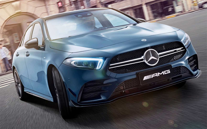 新款梅赛德斯-AMG A35 L上市 售价39.98万元