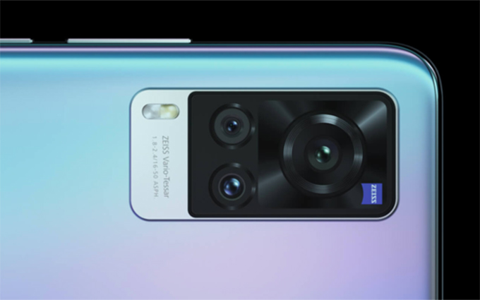 线下特供版Vivo X60T曝光 更换天玑1100配置