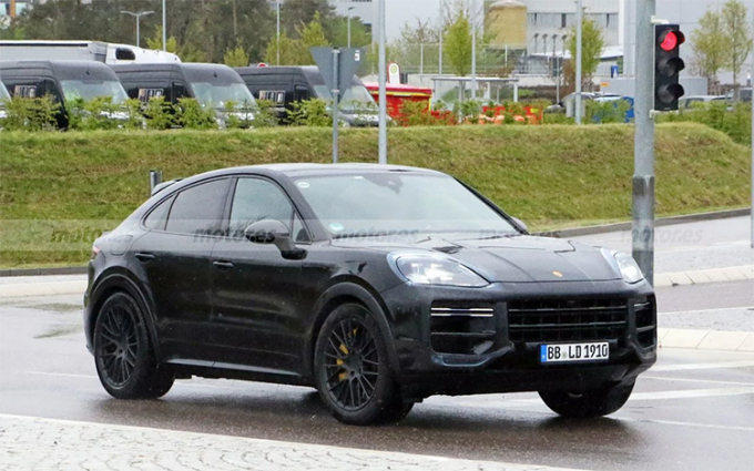 新款保时捷Cayenne Coupe最新谍照曝光：外观升级 有望2023年发布