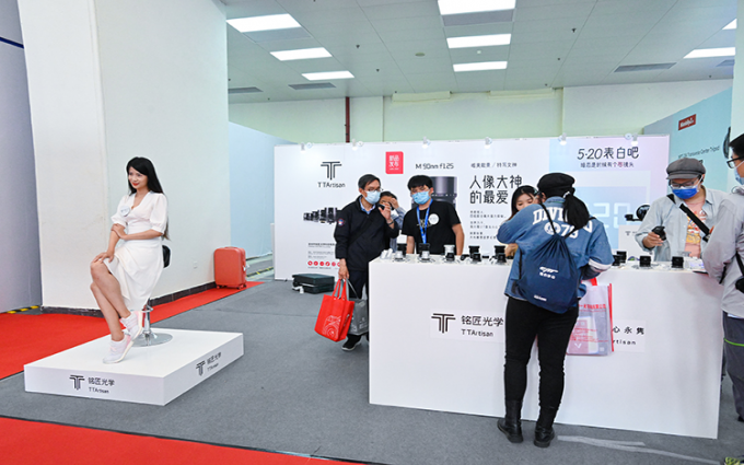疑似索尼PS5 VR部分规格曝光 分辨率和操控体验皆有提升