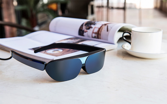 MWC2021丨TCL发布NXTWEAR G智能眼镜 外形有别于传统VR头显