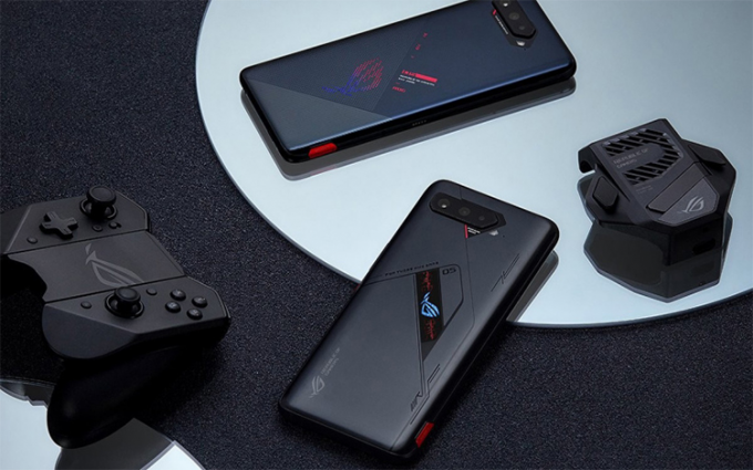 ROG游戏手机 5s系列海外发布 搭载骁龙888 Plus