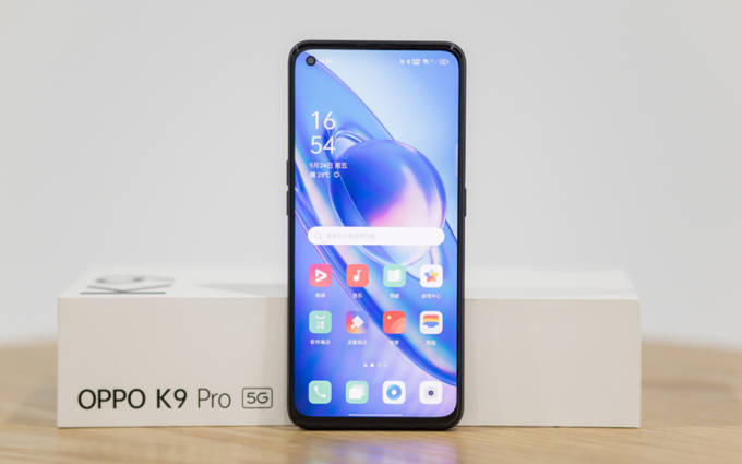 OPPO K9 Pro体验：天玑1200搭配120Hz屏幕，打游戏的一把好手
