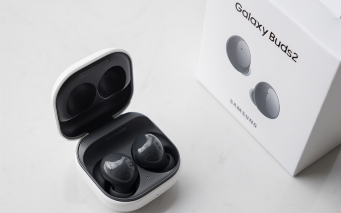 三星 Galaxy Buds2简评：好轻、好听，千元价位内的好选择