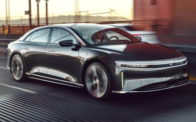 Lucid Air荣获MotorTrend “2022年度轿车”大奖