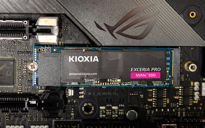 铠侠EXCERIA PRO 极至超速SE10固态硬盘评测：PCIe 4.0为发烧级玩家而生
