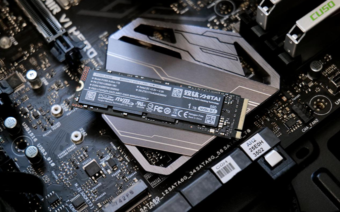 你的视频距离爆火可能就只差一块硬盘：致钛PC005 Active评测
