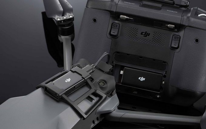 大疆推出DJI Celluar模块 可让Mavic 3实现4G网路图传