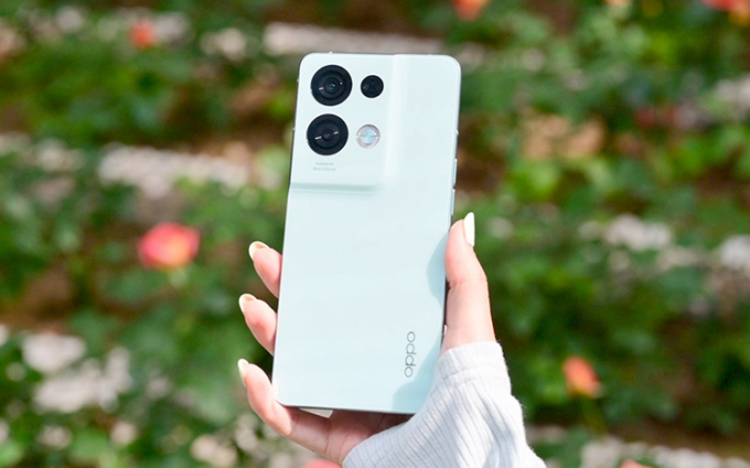 疑似OPPO Reno8全系配置曝光 Pro版或将首发骁龙7处理器