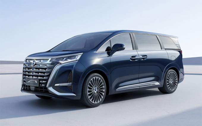 腾势D9正式开启预售：定位高端豪华MPV 起售价33.5万元