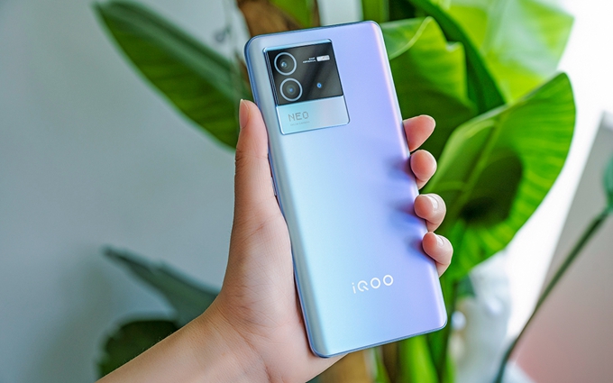iQOO Neo6 SE手机评测，搭载骁龙870处理器，无明显短板的水桶机   