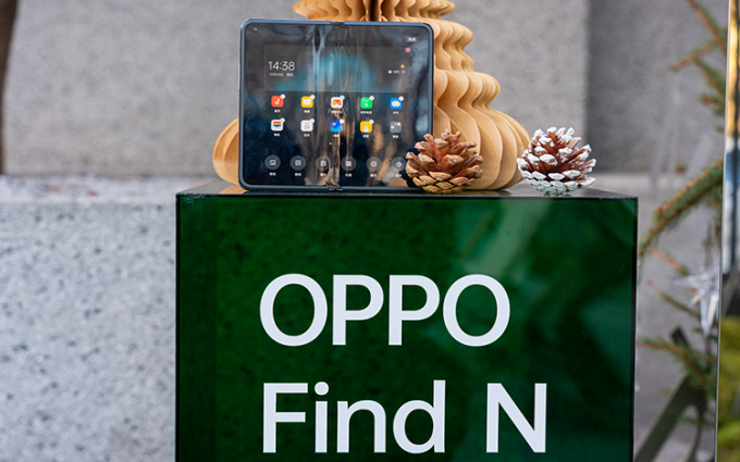 OPPO研发2款折叠屏新机 上下翻折代号蜻蜓，Find N2补齐前代短板