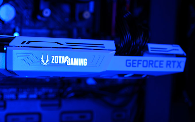 索泰RTX 3060 AMP 月白 GOC图赏：与众不同个性选择