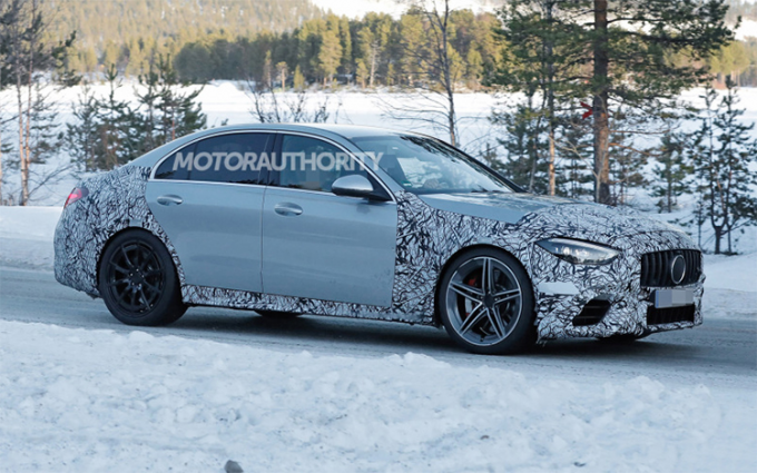 全新梅赛德斯-AMG C 63最新谍照曝光 搭载2.0T插混系统