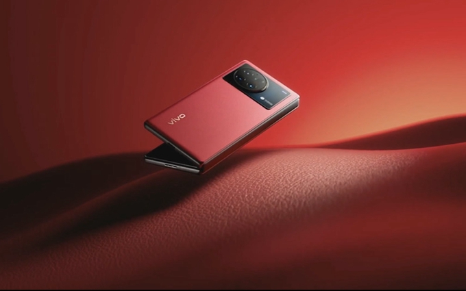 vivo X Fold+折叠手机发布，搭载骁龙8+处理器， 9999元起售   