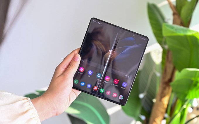 三星Galaxy Z Fold4折叠屏手机体验，再进一步的旗舰折叠屏手机