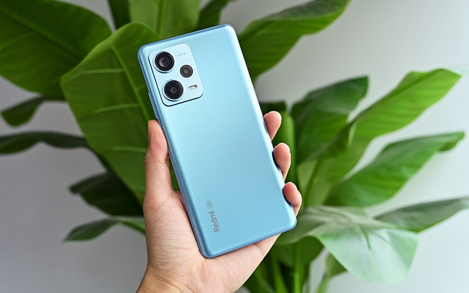 Redmi Note 12 Pro+首发评测，2亿像素摄像头，两千元价位拍照手机