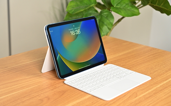 苹果iPad 10体验，有改变有妥协，但还是带来了“新鲜感”