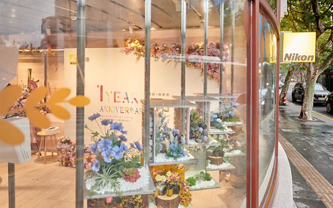 尼康庆祝上海直营店开业一周年 店面焕新