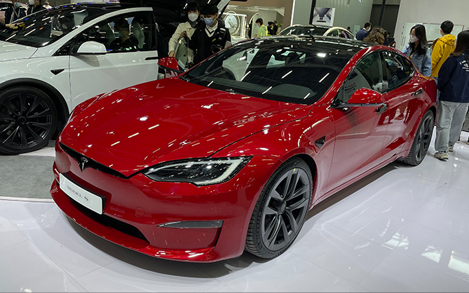 2022广州车展｜特斯拉Model S Plaid亮相，2.1秒破百，续航里程为672km