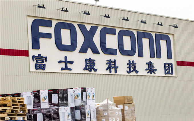 不只是组装厂，富士康母公司入选百大创新机构，有效专利超6万件