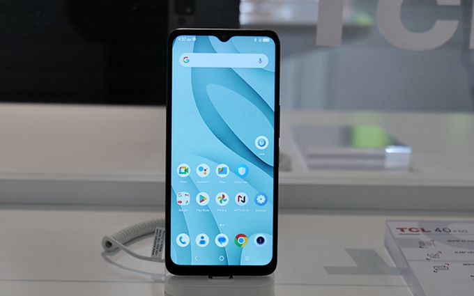 MWC2023 | TCL 40系列再添3款新机，加速5G手机普及，同时发布护眼新平板