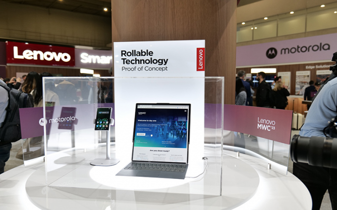 MWC2023 | 联想展示卷轴屏手机与笔记本概念产品 探索屏幕延展新用途