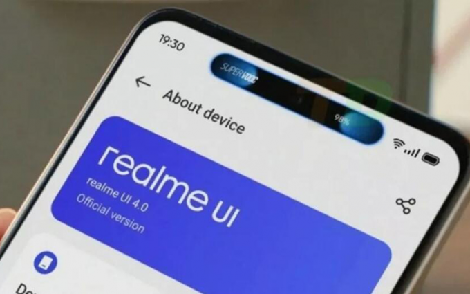 realme或将加入官方灵动岛功能 可显示详细充电信息