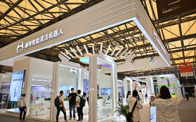 AWE2023丨赫特专研擦窗领域的极致清洁体验，让窗户清洁无忧