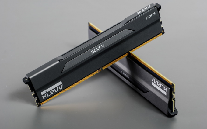 KLEVV科赋BOLT V DDR5-6400评测：低调内敛高性能内存