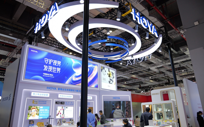 CIIE2023丨豪雅光学首赴进博，展示全生命周期眼健康管理方案