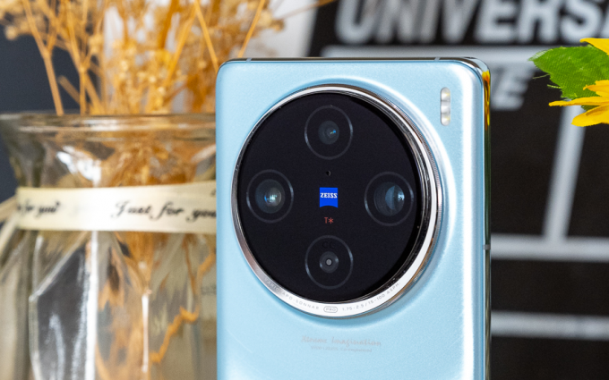 vivo X100 Pro体验：手机影像新高度，10倍长焦战夜景