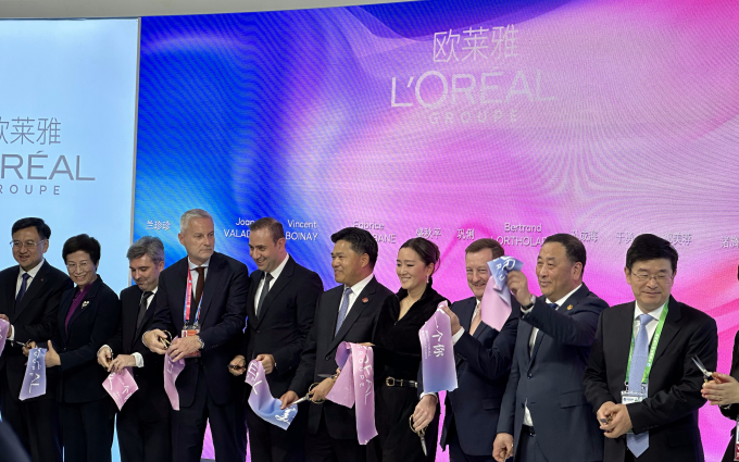 CIIE2023丨欧莱雅“美一个你”美妆黑科技震撼进博会