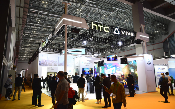 CIIE2023丨HTC VIVE携全新沉浸式生态赴进博，助力共享XR创新发展