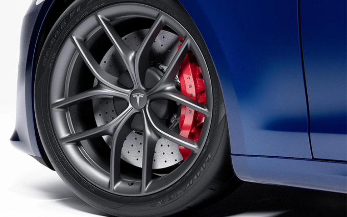 特斯拉Model S Plaid碳陶瓷刹车套件上架 全面解锁性能极限