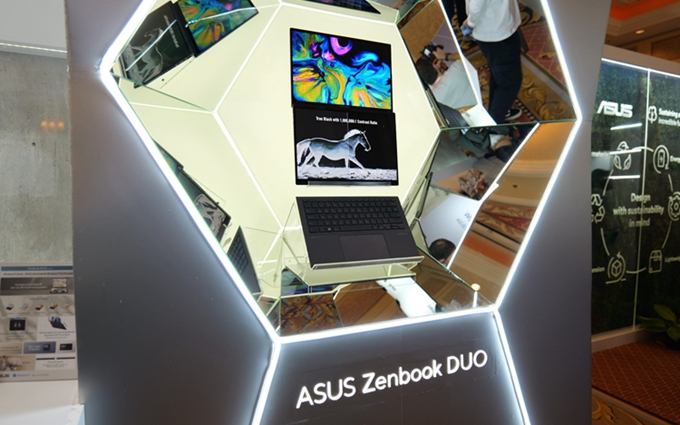 CES 2024 | 华硕首款双屏OLED笔记本闪耀全场，超多新品首发亮相