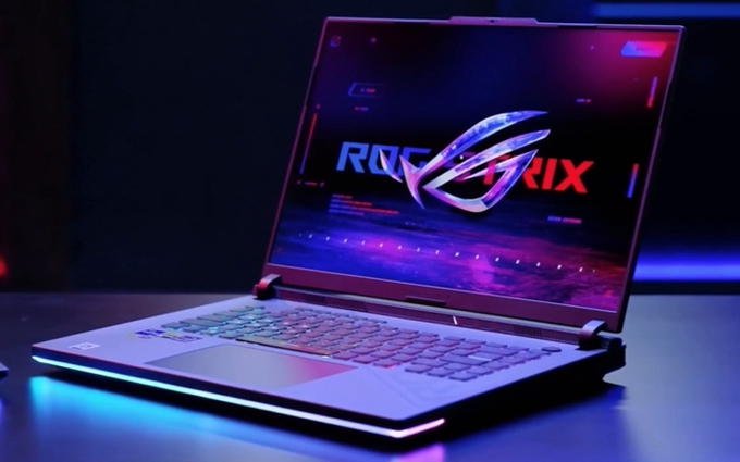 ROG幻系列、枪神系列等新品国内发布，ROG游戏手机8系列售价4799元起