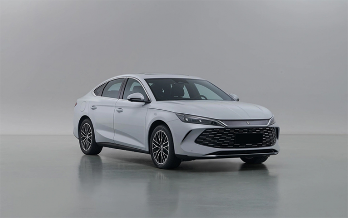比亚迪秦L亮相工信部公示信息：定位中型轿车 或搭载第五代DM-i混动系统