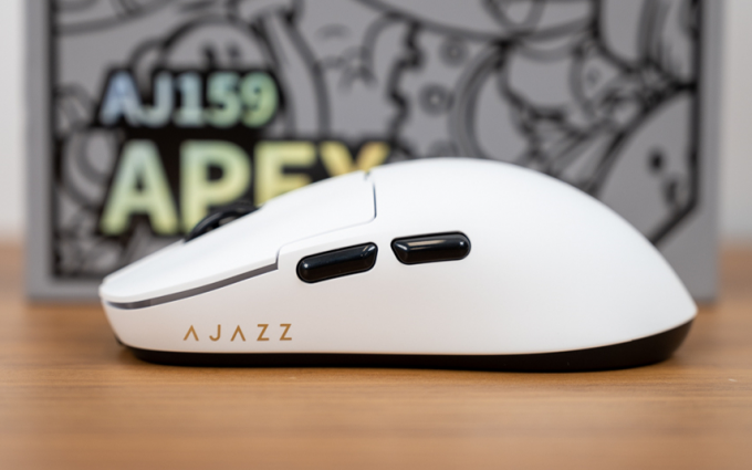 黑爵AJ159 APEX体验：PAW3950、彩屏磁吸座充、8KHz回报率，好看又能打