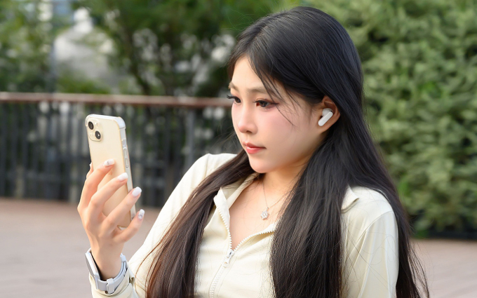 AI声学+索尼XM5同款降噪芯片的耳机，听起来是什么样？