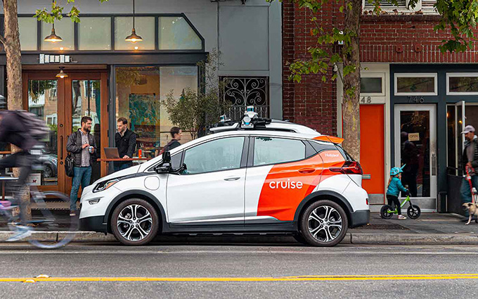 行业三巨头之一突然崩塌：通用汽车宣布砍掉Robotaxi业务