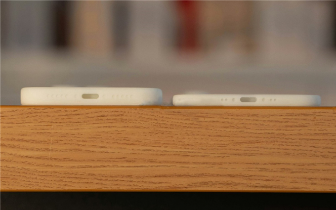 逼死强迫症！曝iPhone 17 Air的C口采用非上下居中设计