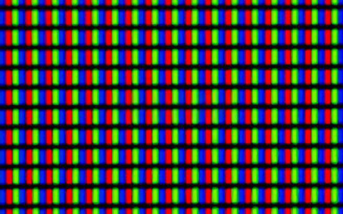 史诗级升级要来了?曝Real RGB OLED将于下半年配备上旗舰手机