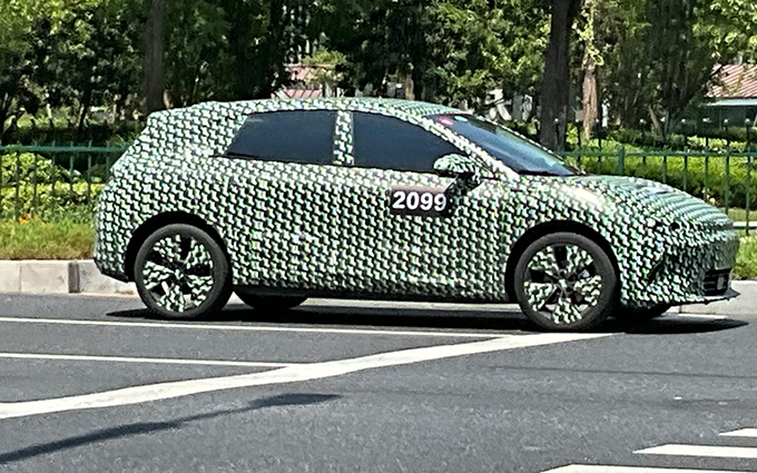 两厢车还是SUV？零跑B05曝光，激光雷达版本有望10万以内
