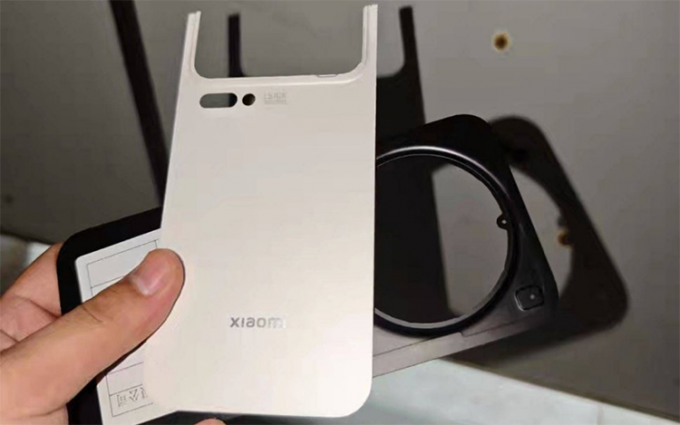 小米16系列后壳曝光,采用横向超大模组设计