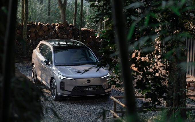换个logo贵10万？沃尔沃XC70：我不是领克08 EM-P换壳